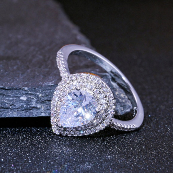 Jewelry - Silver Pear Shaped CZ Engagement Promise Ring
